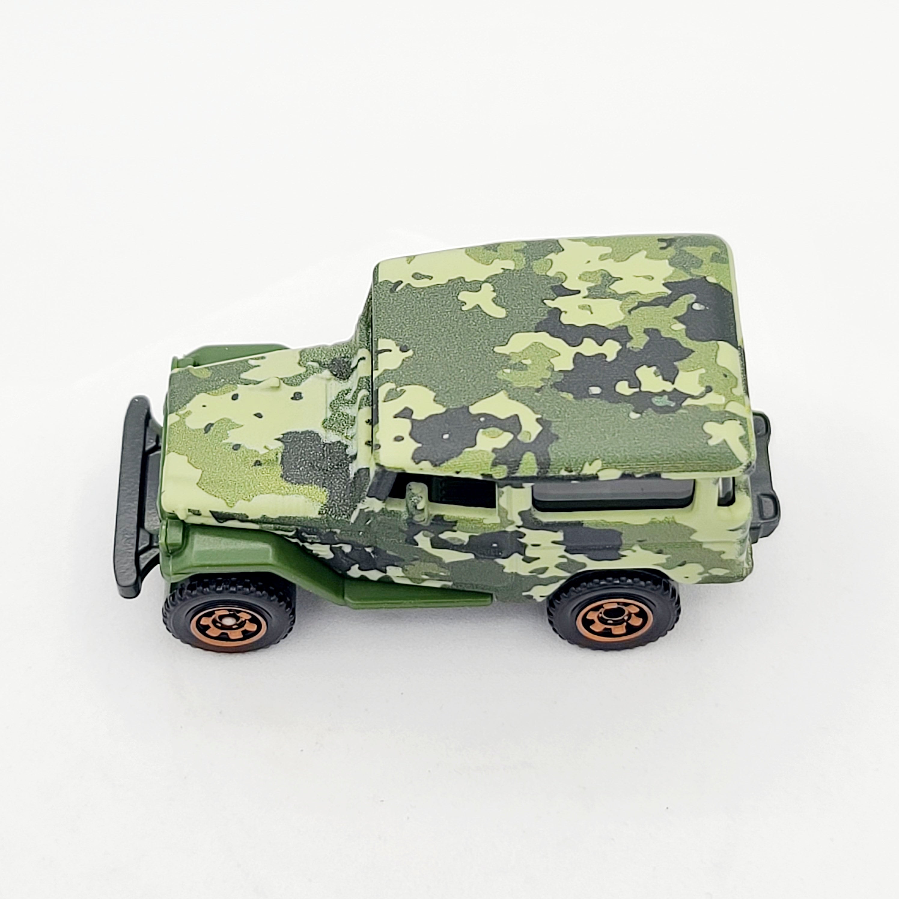 Matchbox '68 Toyota Land Cruiser FJ40 (2017 MBX Basic)